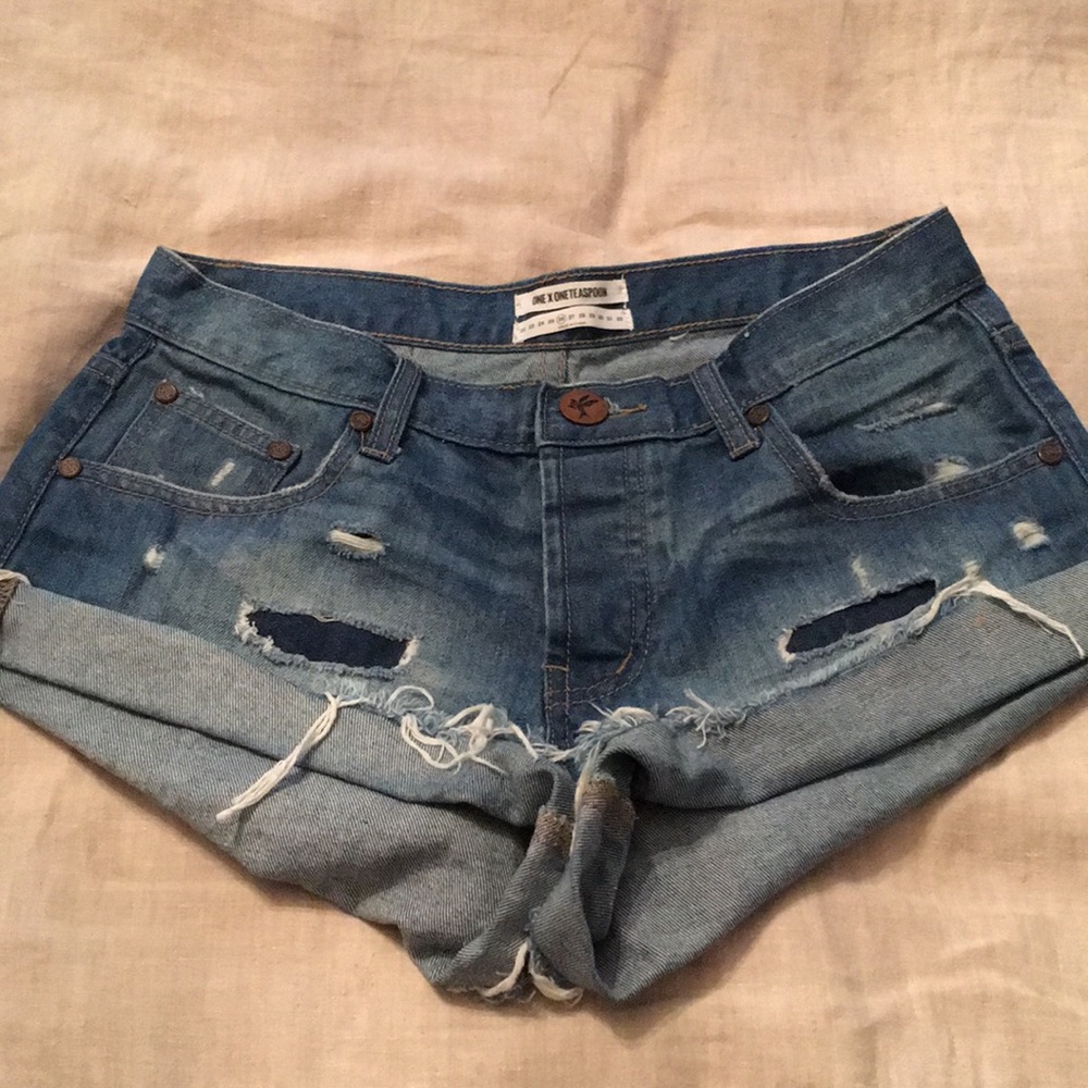 ONE TEASPOON BANDIT JEAN SHORTS SIZE 27